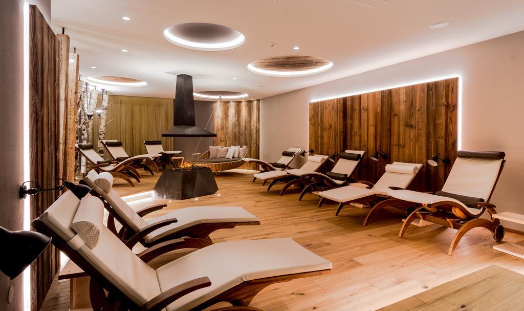 Hotel Alaska Сельва-ді-Валь-Гардена Екстер'єр фото