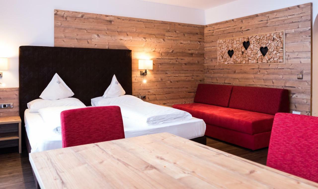 Hotel Alaska Сельва-ді-Валь-Гардена Екстер'єр фото